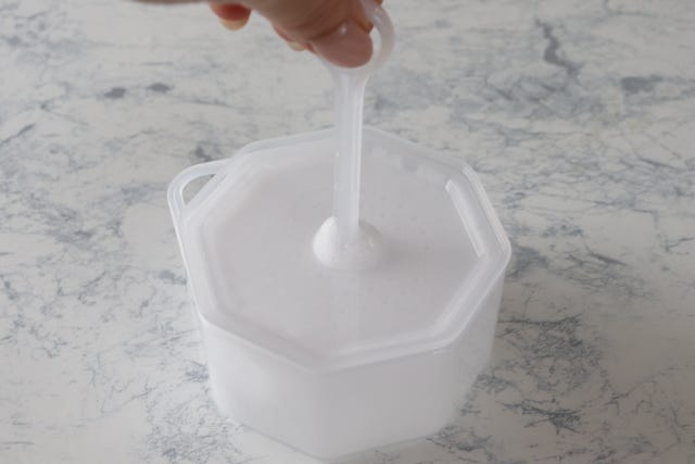 ダイソー　もちふわホイッパー　泡立てる