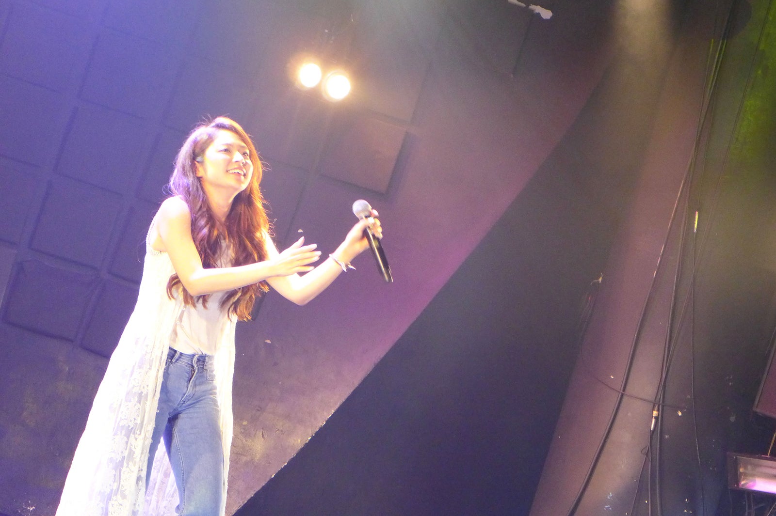 斬新なイベントが話題！会場騒然の宮脇詩音がとった行動とは