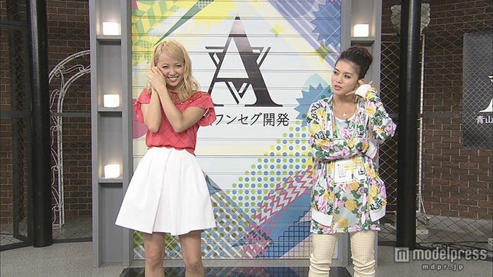 Ami&Erieが無茶ぶりに応える/限定動画より(C)NHK