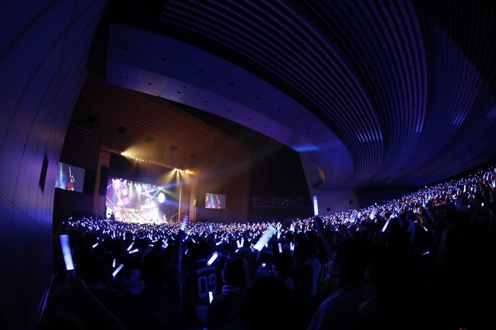 『私立恵比寿中学 IDOL march HALLTOUR 2017~今、君とここにいる~』(画像提供:ソニーミュージックレーベルズ)