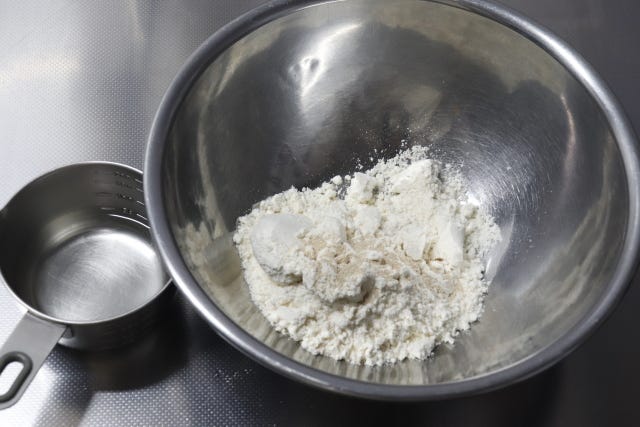 ダイソー　パンミックス粉