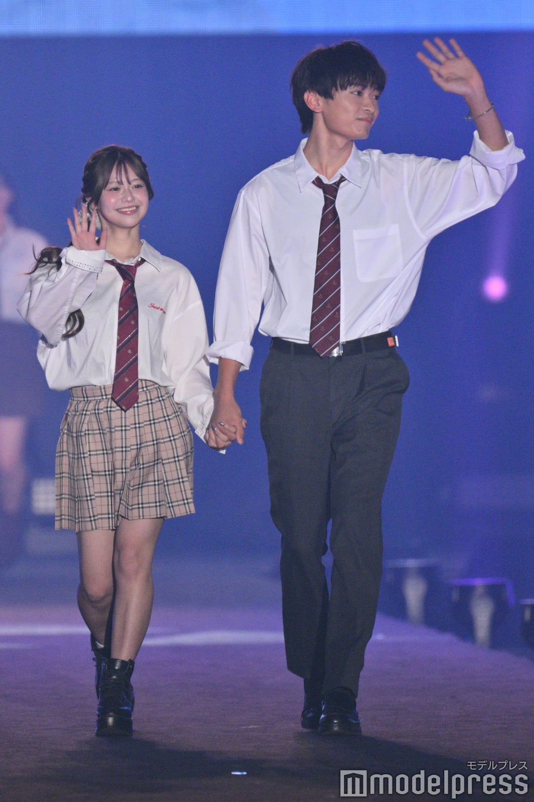 （C）モデルプレス