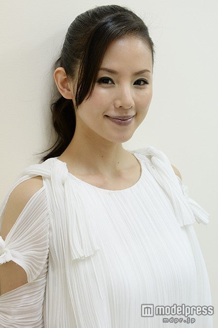 小西真奈美 小顔キープの秘訣 恋愛観を語る モデルプレスインタビュー モデルプレス