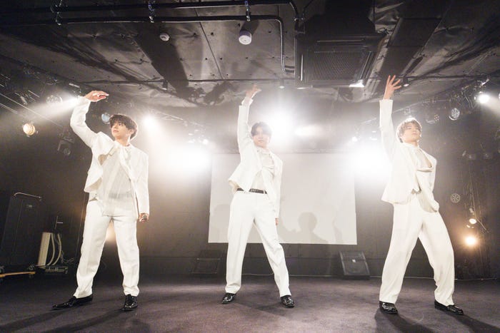 大城光、永田薫、平野泰新/MAG!C☆PRINCE(提供写真)