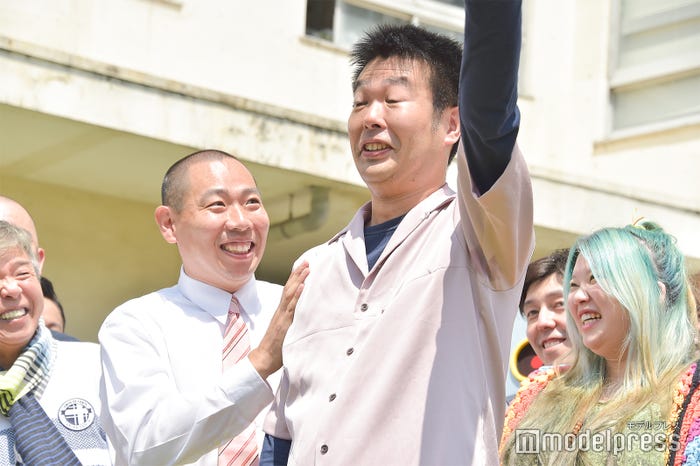 レギュラー松本康太、西川晃啓 (C)モデルプレス