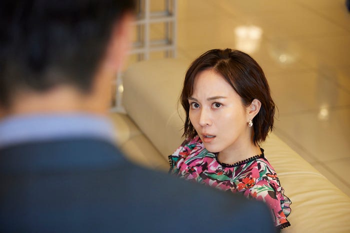 比嘉愛未/「純愛ディソナンス」第6話より(C)フジテレビ