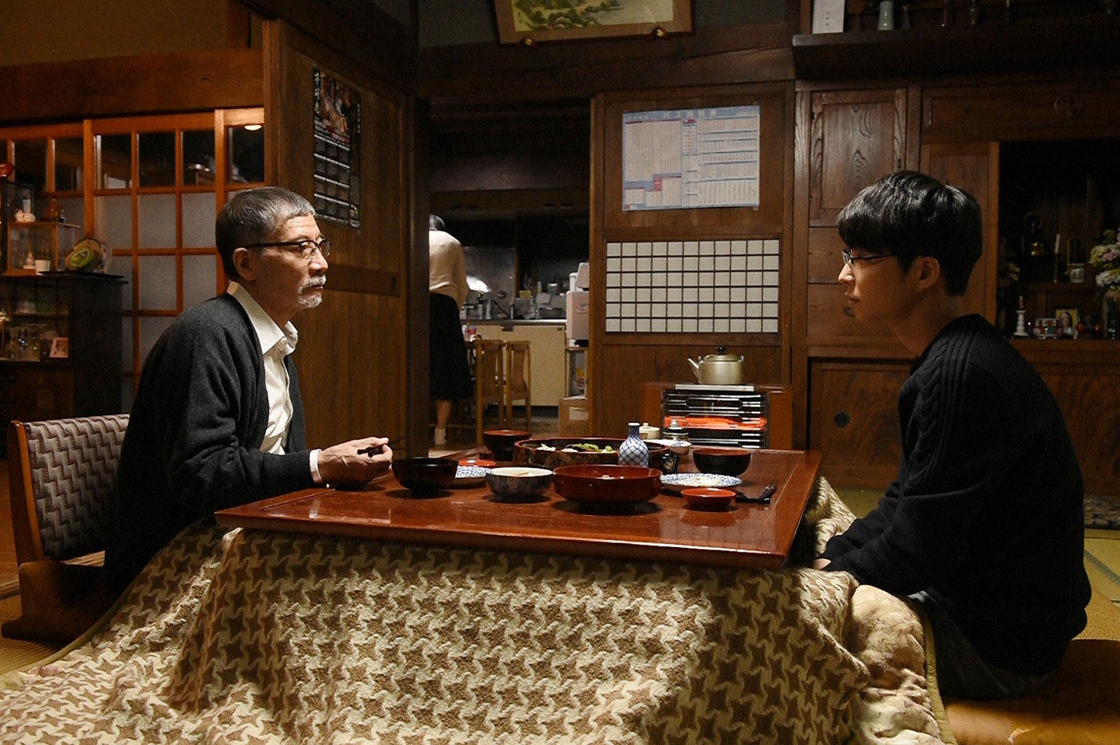 塩見三省、星野源／「コウノドリ」第8話より（画像提供：TBS）