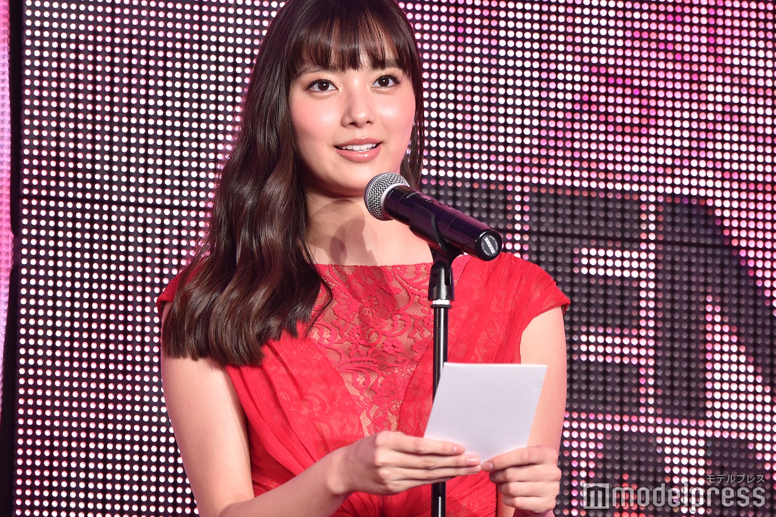 新川優愛 （C）モデルプレス