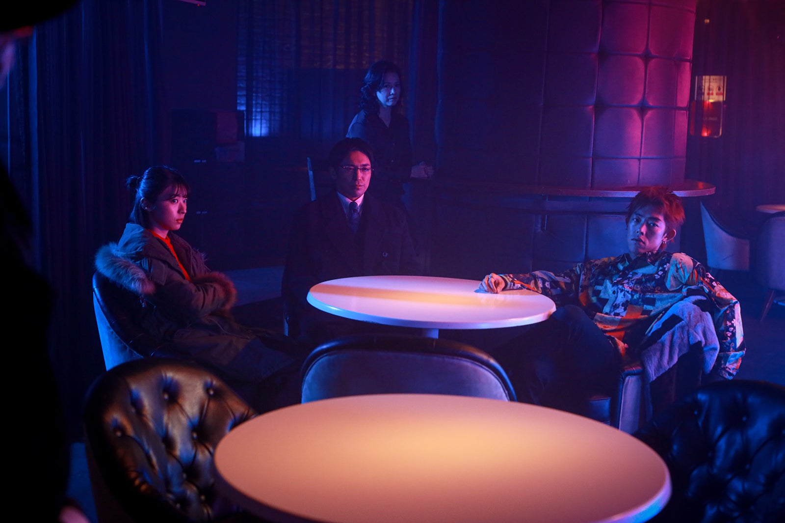 鳴海唯、高橋光臣、戸田菜穂、吉村界人「君が獣になる前に」第1話より（C）テレビ東京