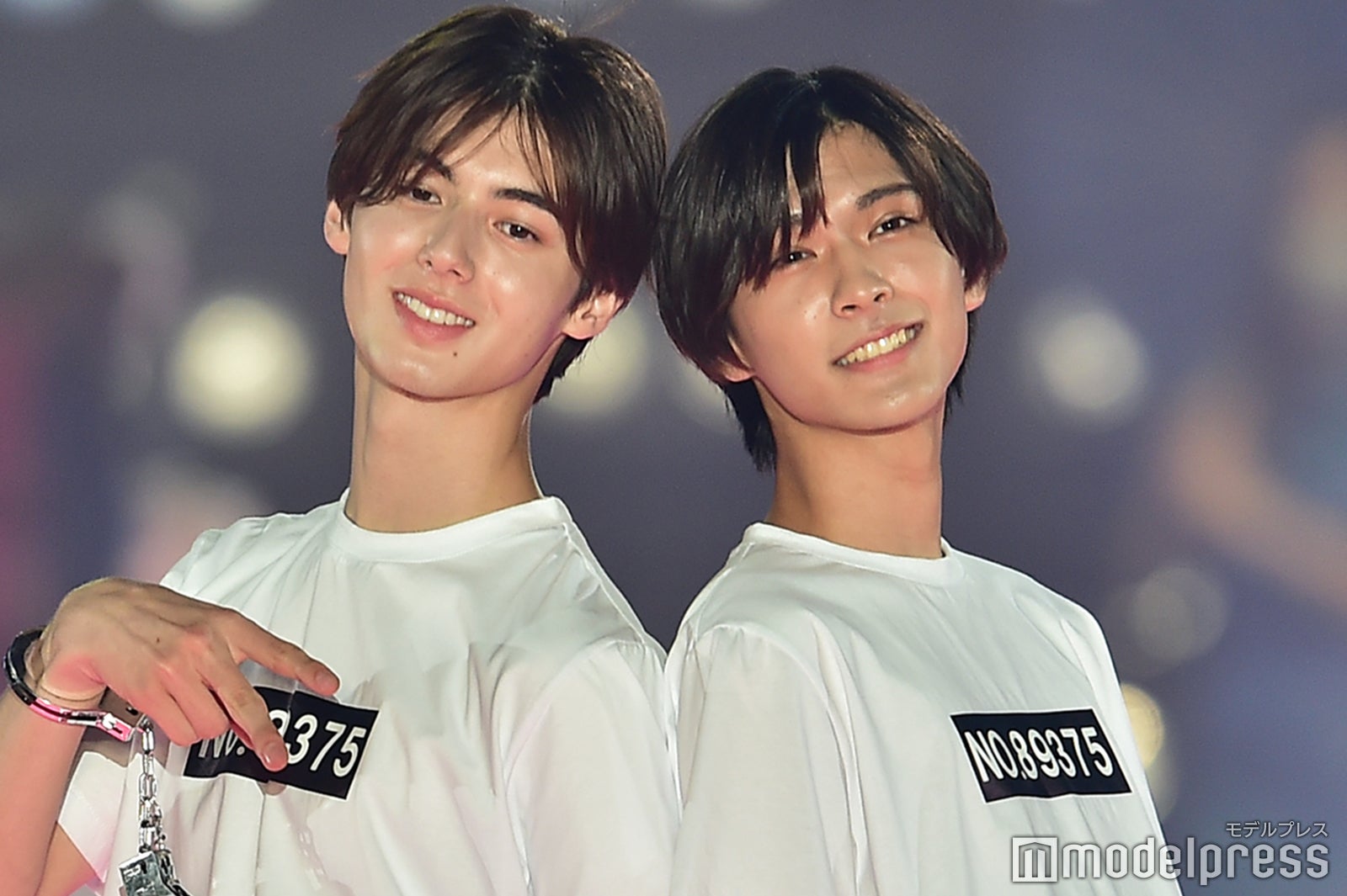Z世代から人気誇るイケメン・翔＆酒寄楓太、お揃い衣装で登場