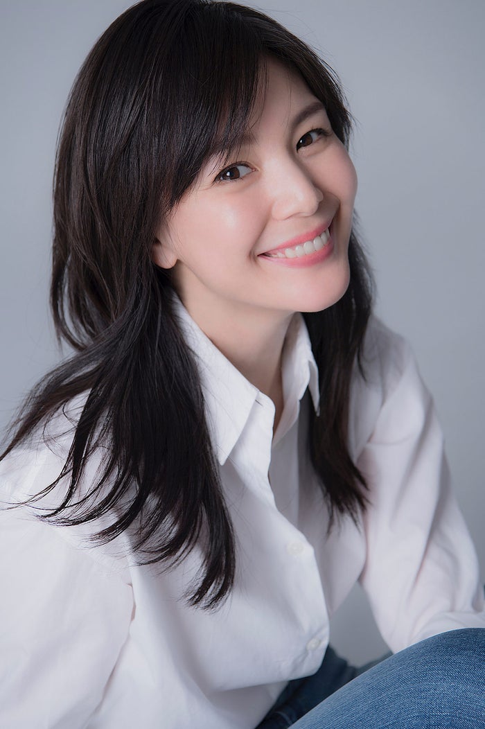 知花くらら、“人生初ブリーチ”でイメチェン「似合いすぎてる」「ポジティブで素敵」と反響