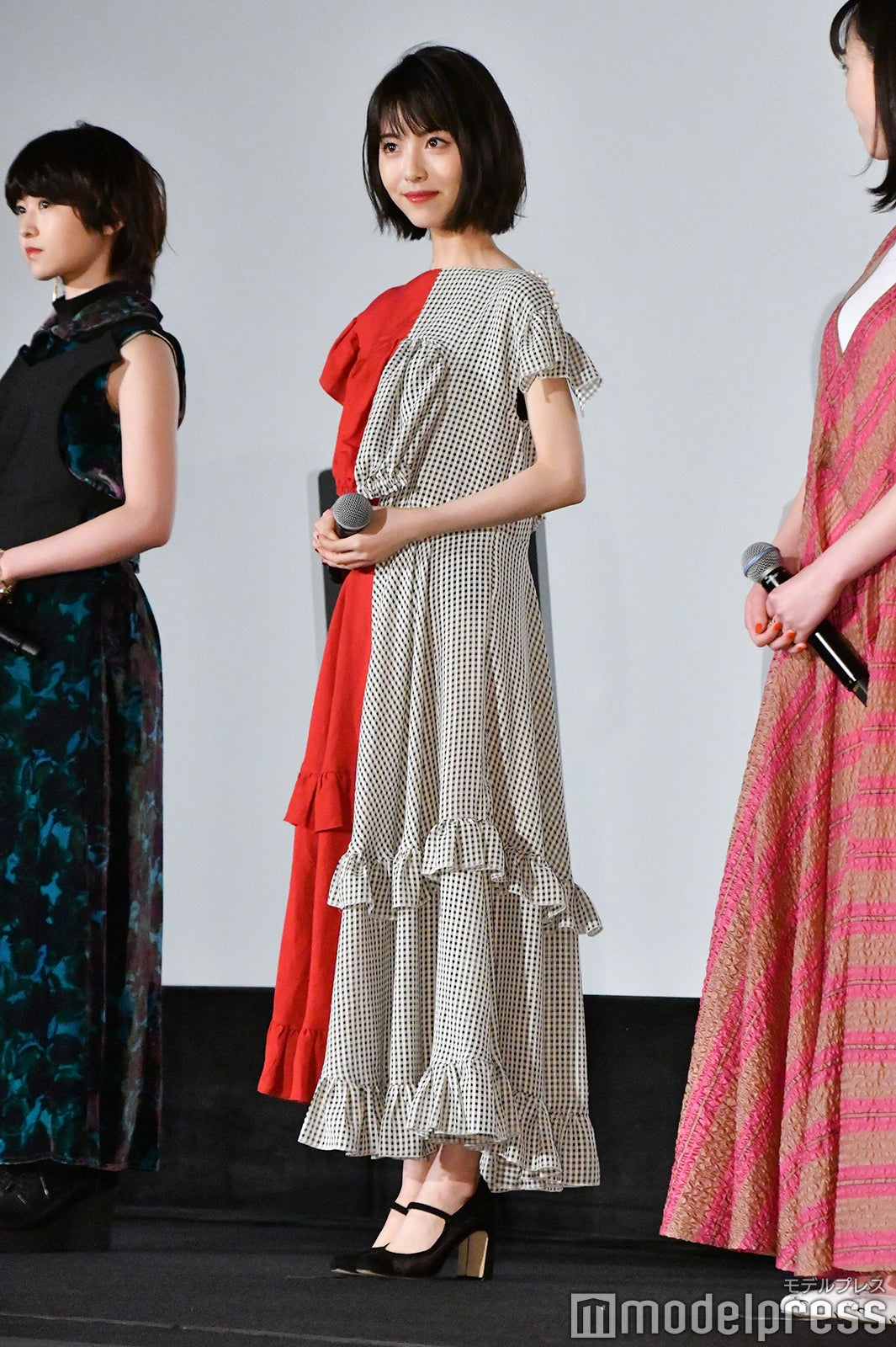 浜辺美波（C）モデルプレス