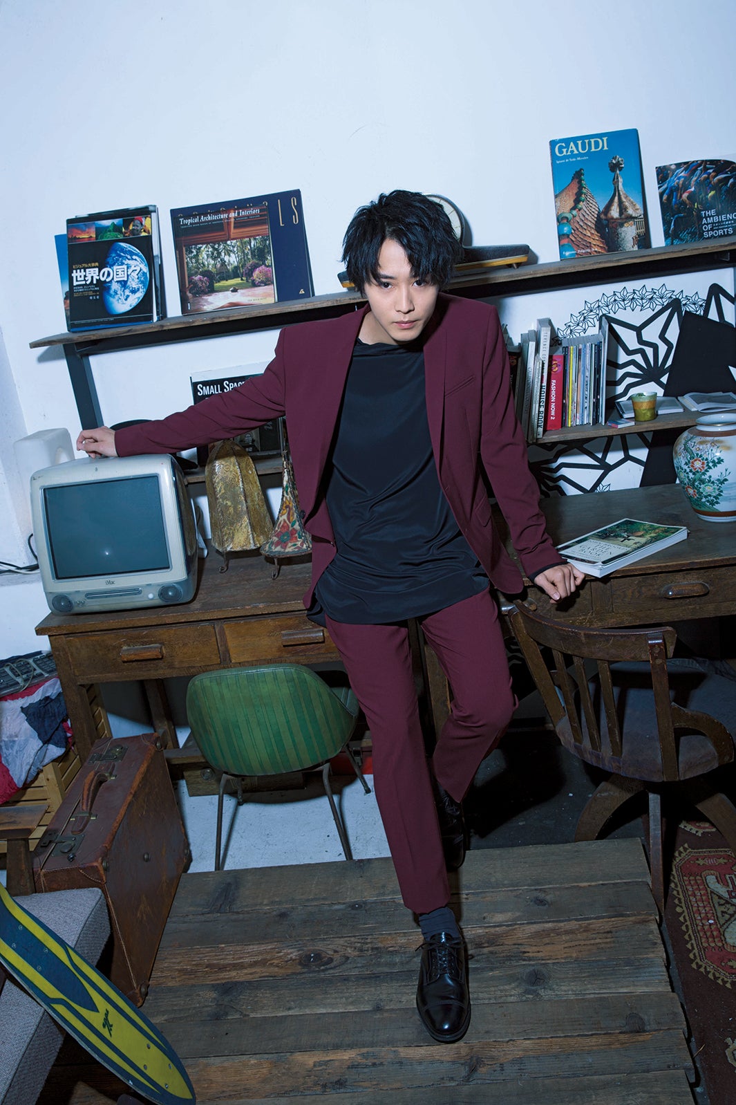 「猪野広樹カレンダー 2018.04-2019.03」（東京ニュース通信社刊）