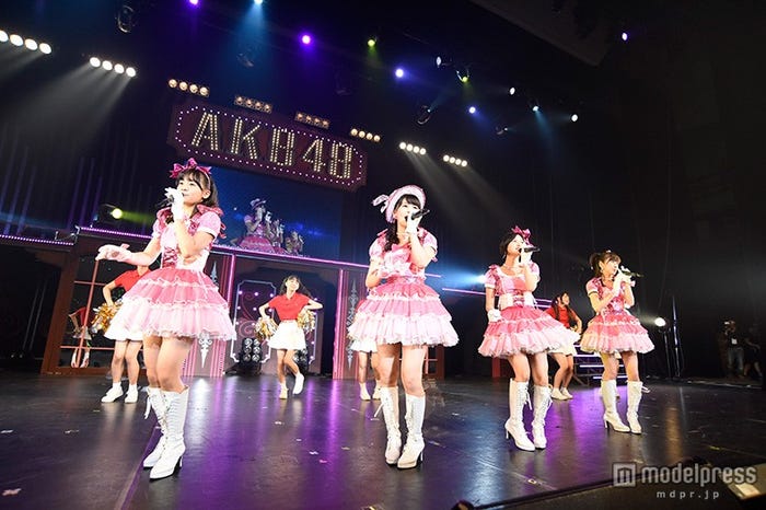 AKB48全国ツアー2014『あなたがいてくれるから。~残り27都道府県で会いましょう~』最終日/(C)AKS