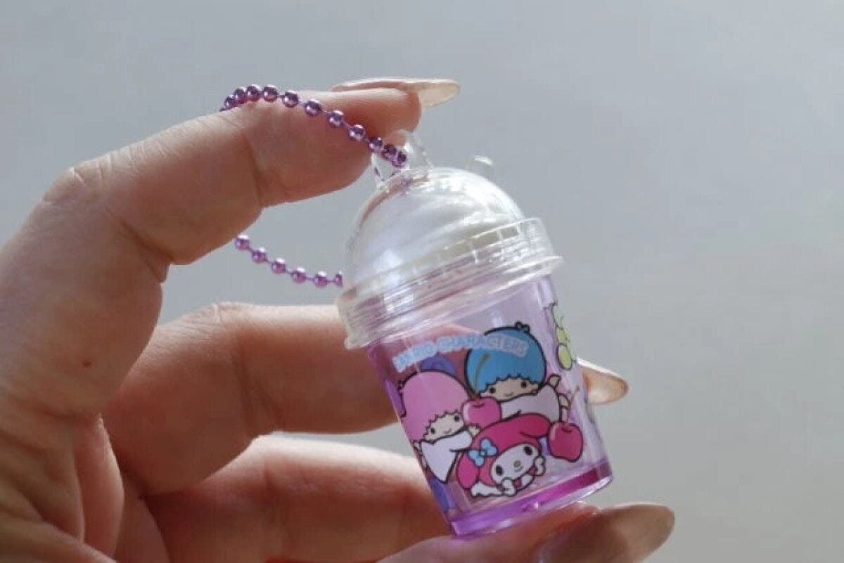 ダイソー　フラッペキーホルダー