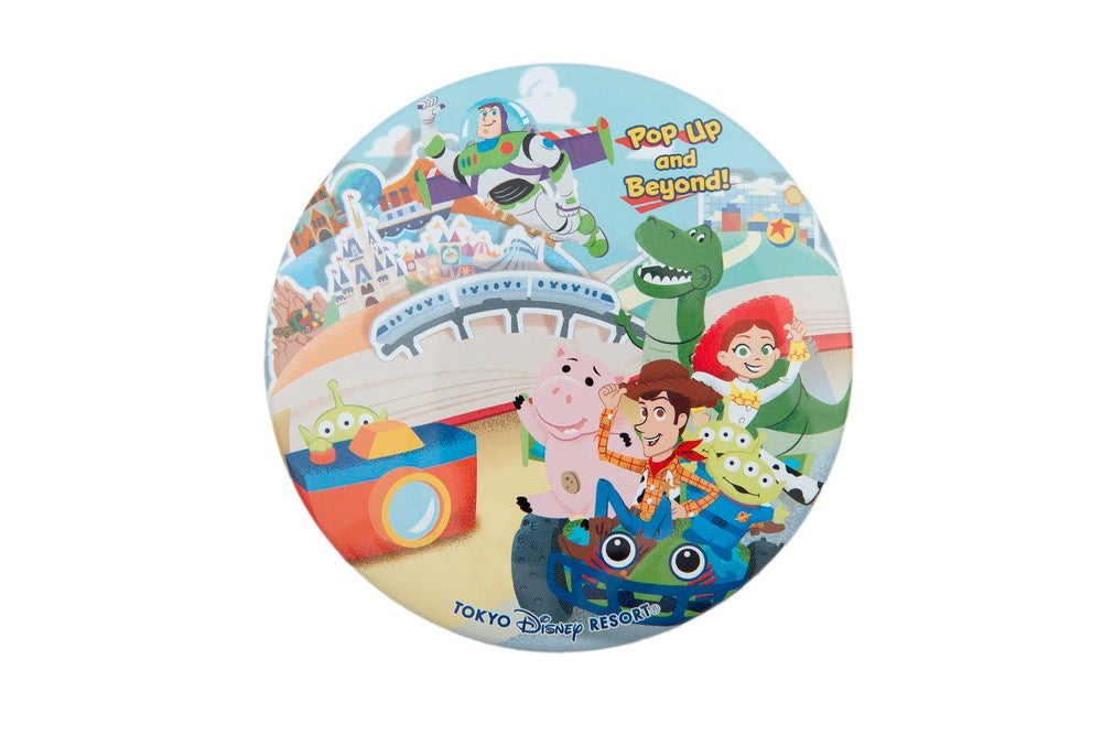 カンバッジ¥350（C）Disney （C）Disney／Pixar （C）2022 Hasbro．All Rights Reserved．（C）2022 Poof-Slinky，Inc．