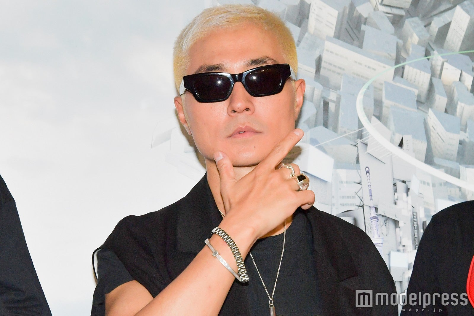 VERBAL（C）モデルプレス