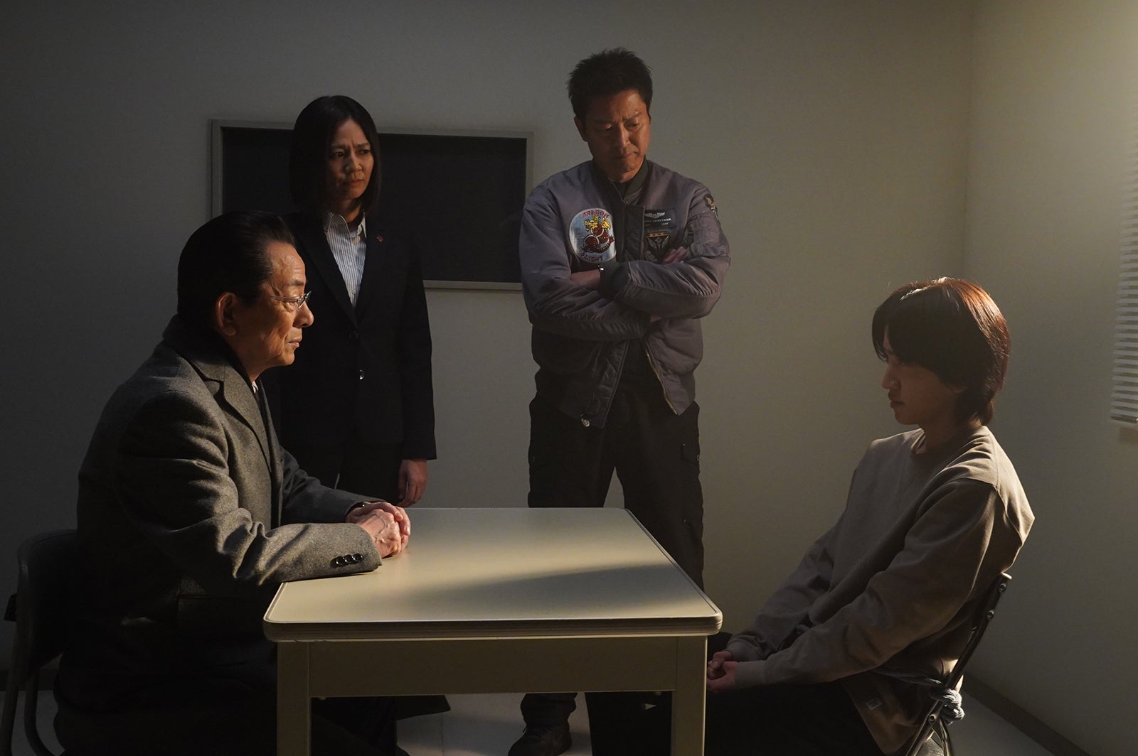 水谷豊、篠原ゆき子、寺脇康文、中川翼「相棒season22」第18話より（C）テレビ朝日