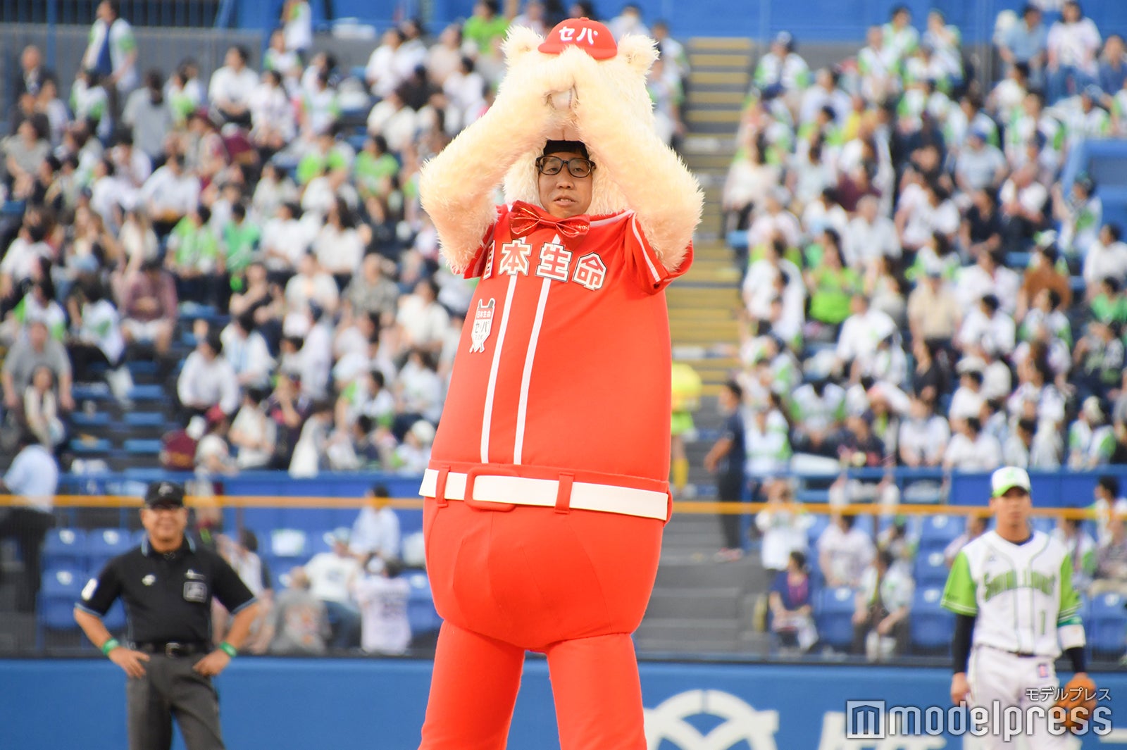 「綾瀬はるかさんじゃなくてごめんね」“代役”ひょっこりはん、着ぐるみ姿でもノーバン