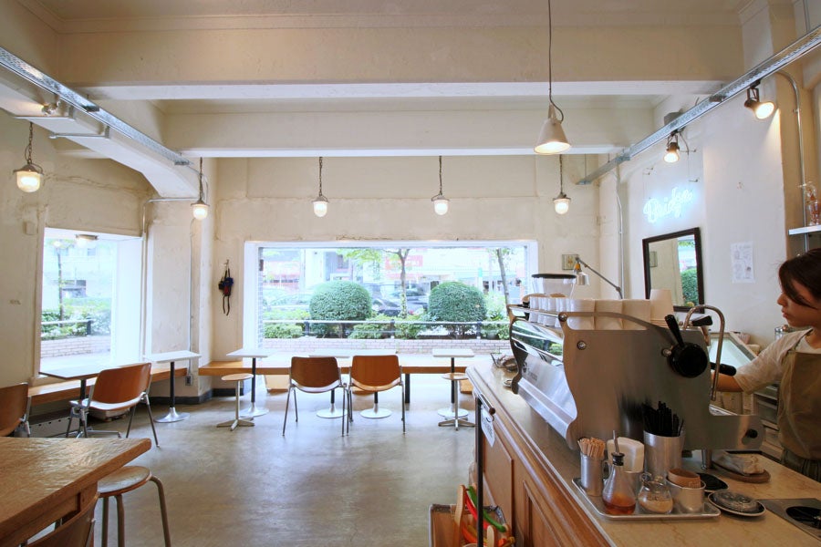 Bridge COFFEE & ICECREAM内観