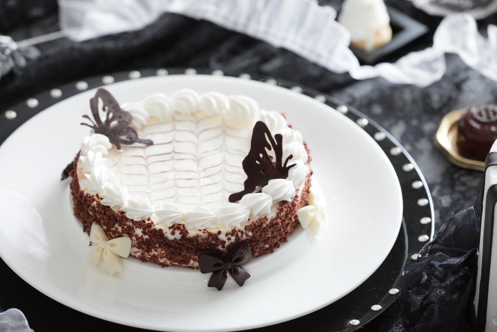 モノクロ・ゴシック スイーツパーティー／画像提供：ベストブライダル