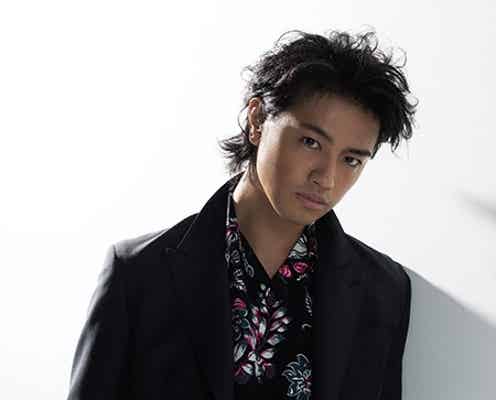 斎藤工、新プロジェクト発足「鳥の様に自由に」
