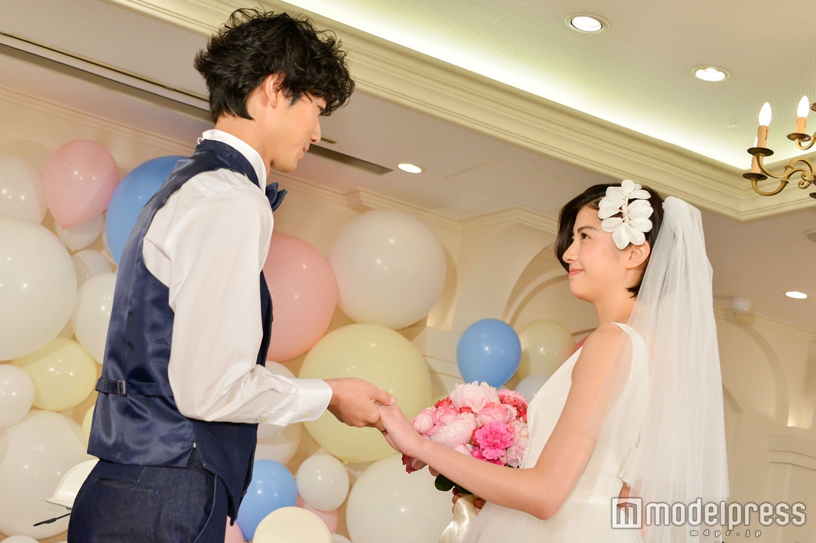 清原翔、佐久間由衣（C）モデルプレス