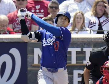 大谷翔平 幻の8号 右翼線の打球で一気にホームイン 記録は今季初三塁打→失策で生還