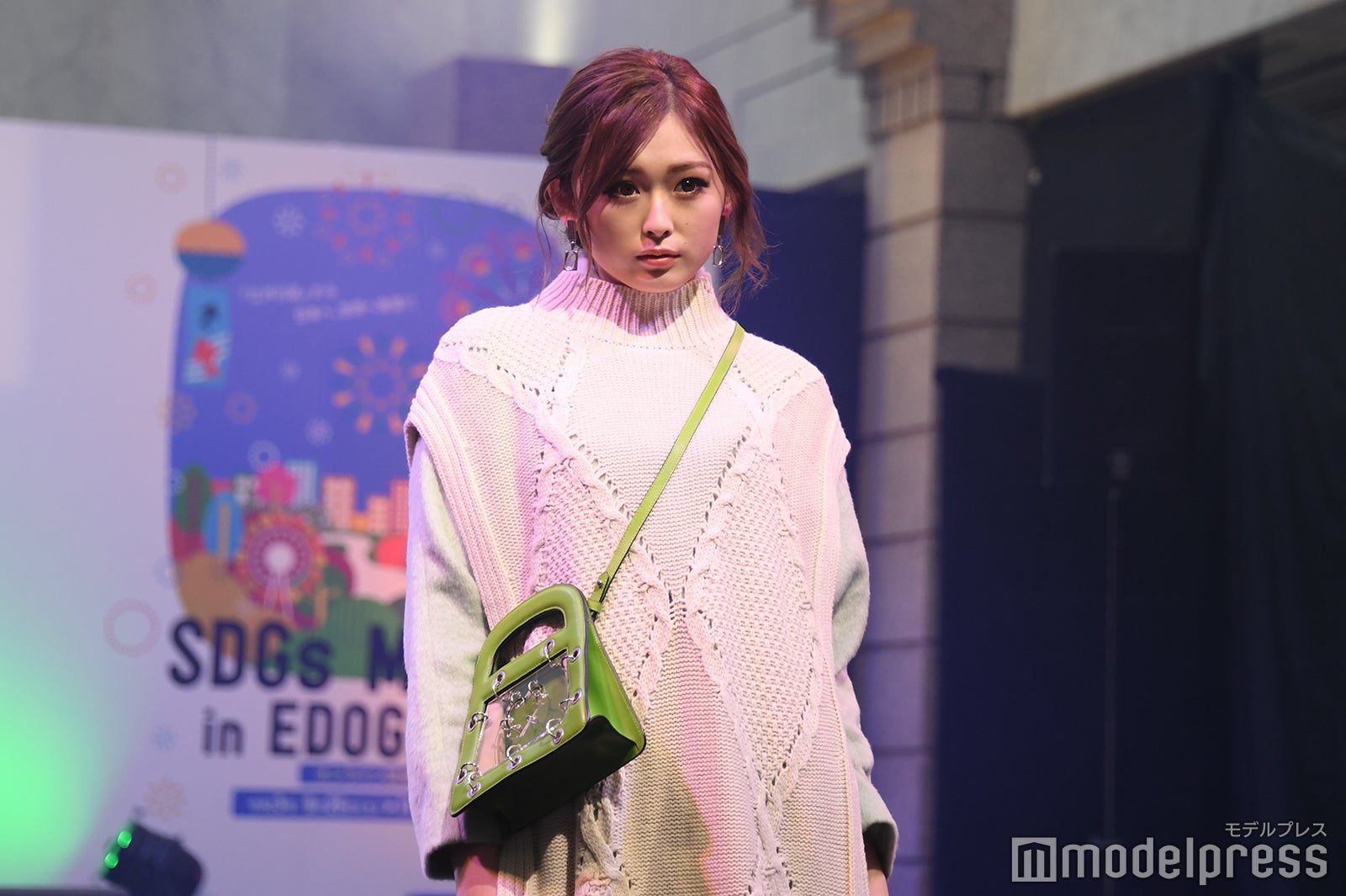 ゆうちゃみ、白ニットでキュートなランウェイ 全身サステナブルスタイルで魅了＜SDGs FES in EDOGAWA supported by TGC＞