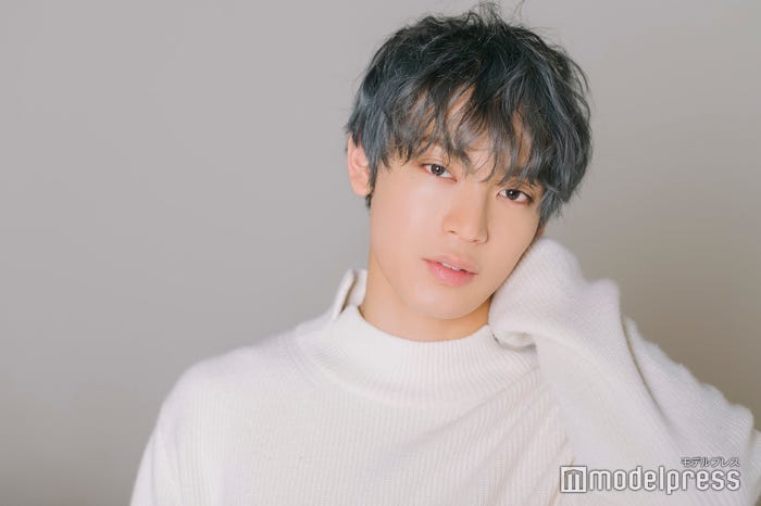 與那城奨(C)モデルプレス