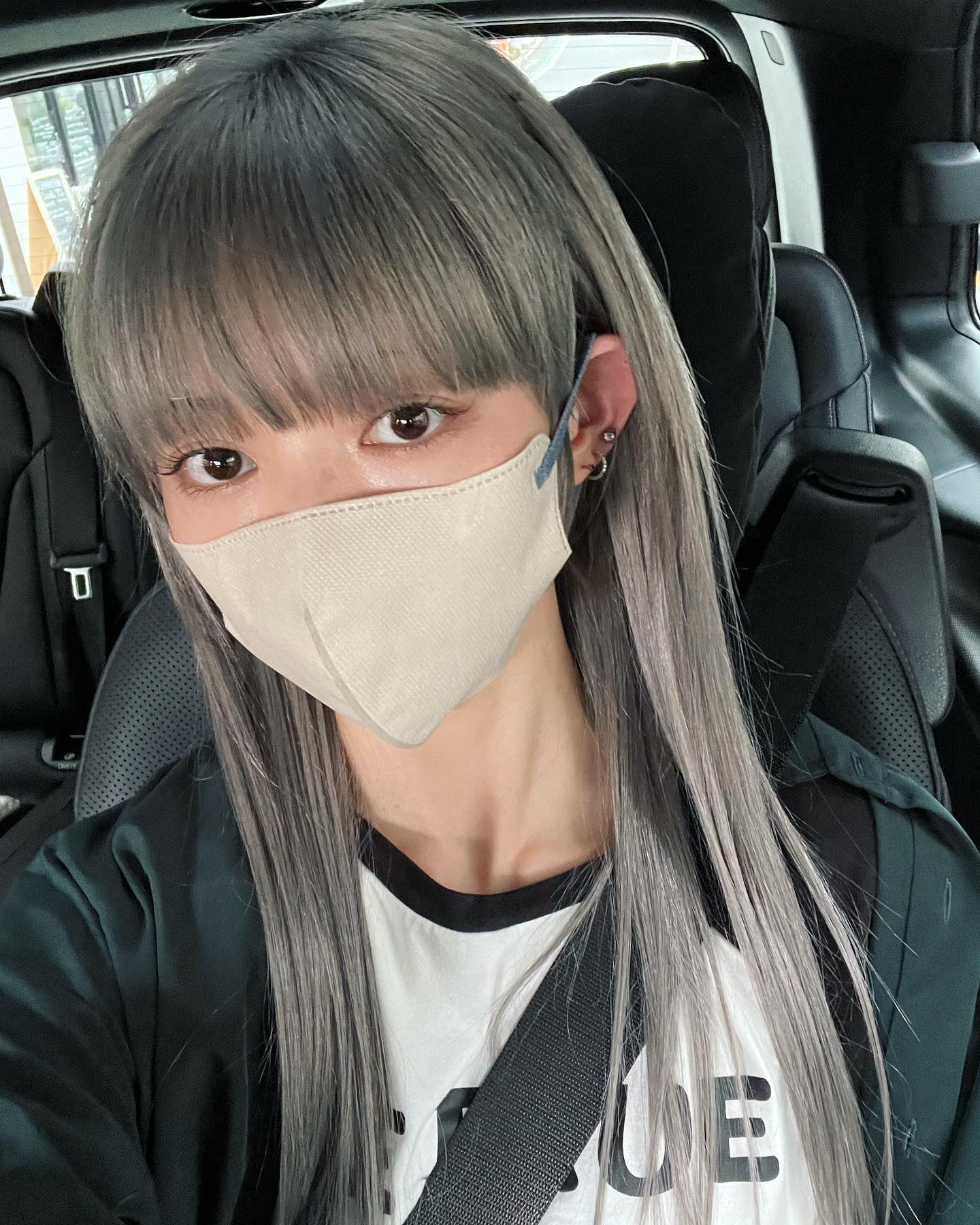 最上もが、雰囲気ガラリなロングヘア姿披露「誰かと思った」「似合ってる」と反響続々