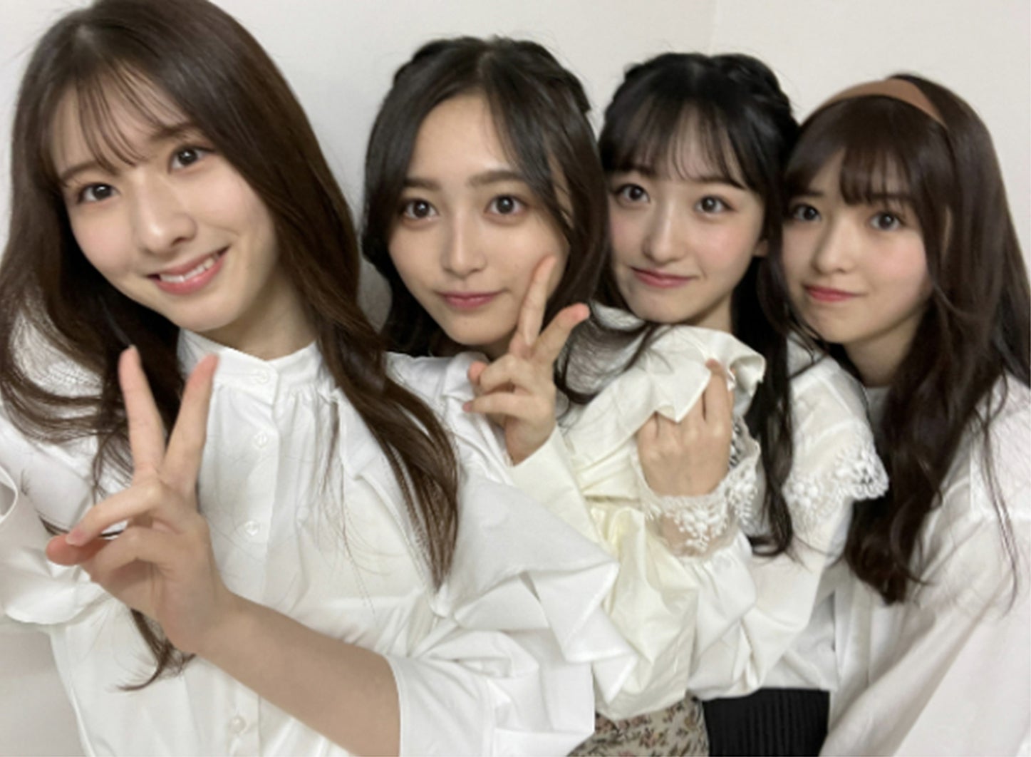 菅原咲月、井上和、一ノ瀬美空、小川彩／井上和公式ブログより