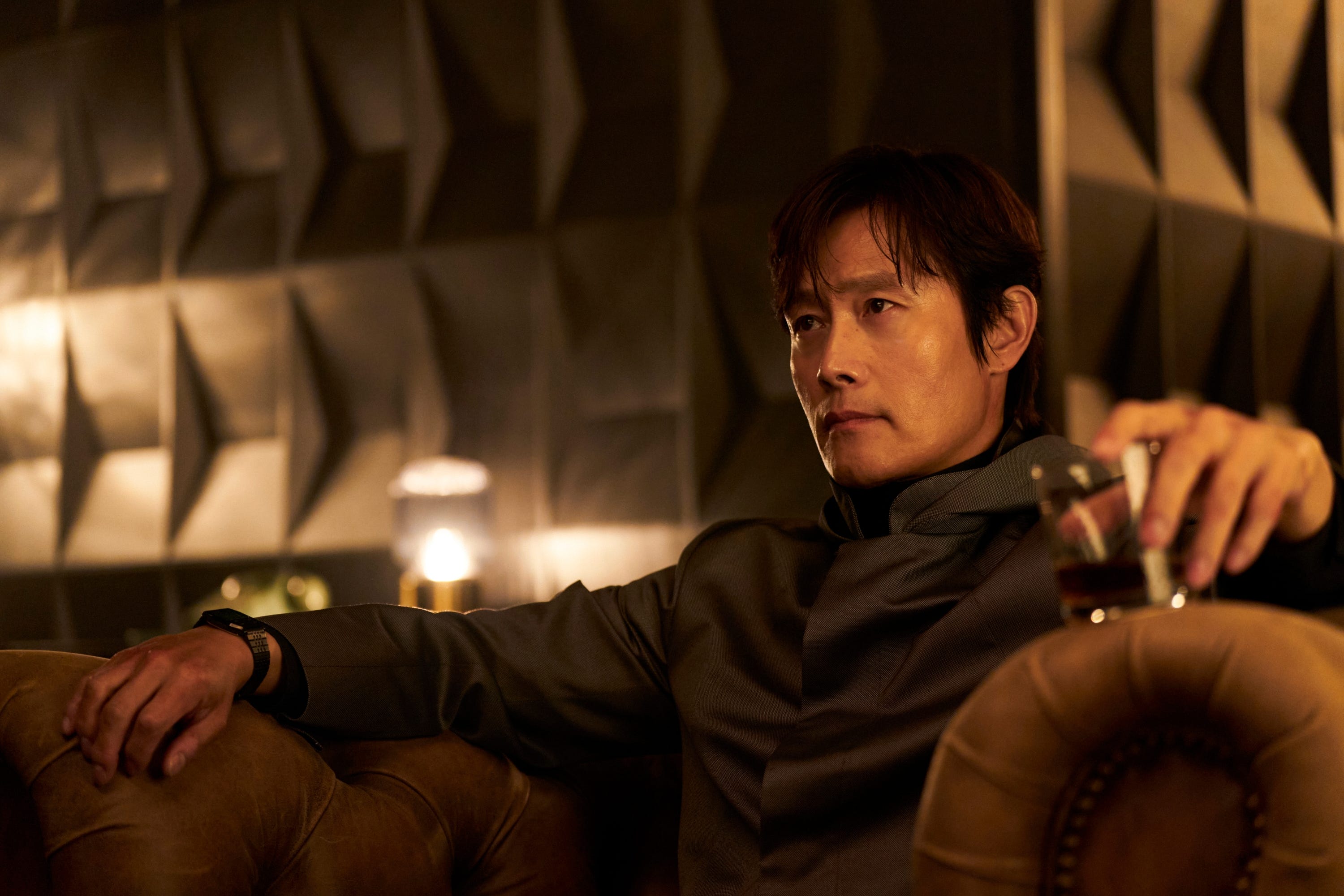 Netflixシリーズ『イカゲーム』シーズン1～3：独占配信中