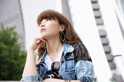 苦しい恋愛ばかり の女性 その理由と改善策 モデルプレス