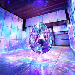 和室の四方と床がアクリルやプリズムに囲まれた「プリズムルーム」(大阪府)/シークレットミュージアム Yanai Yamaguchi/提供画像