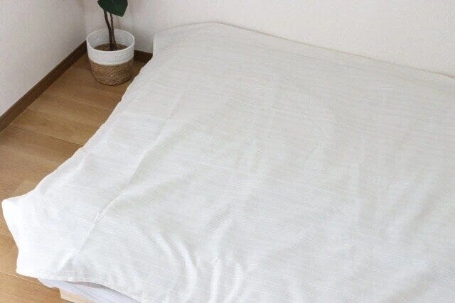ダイソー マルチカバー(インド綿混、ナチュラルドビー) ダイソーのお洒落なマルチカバー(インド綿混、ナチュラルドビー)