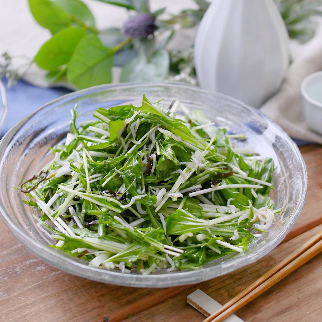 水菜としらすの塩昆布和え