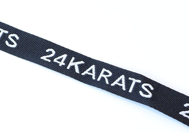 宝島社　24KARATS