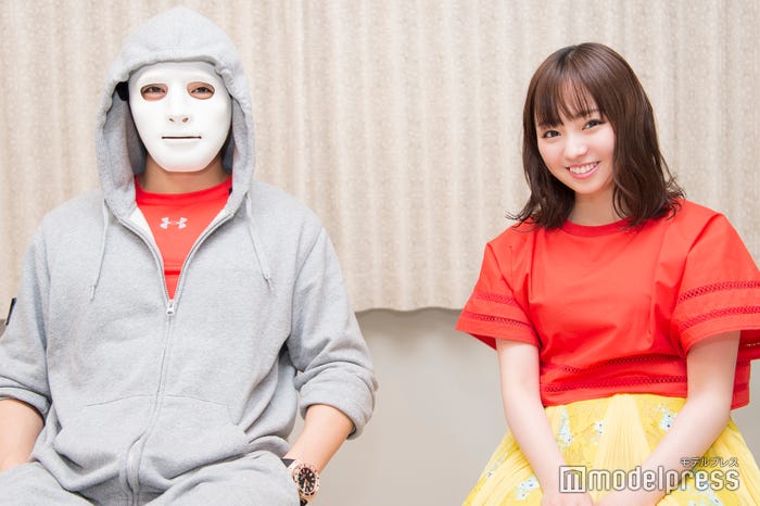 ラファエル、今泉佑唯(C)モデルプレス