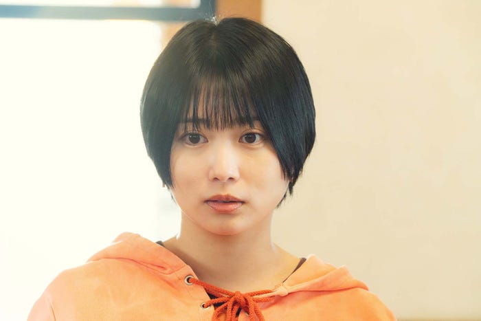 志田未来「ホットスポット」(C)日本テレビ