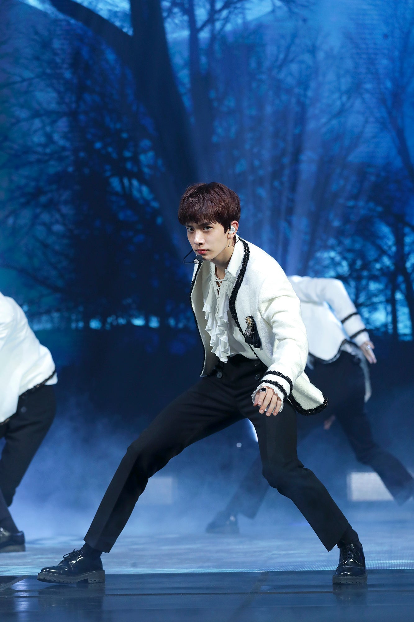 HEESEUNG（C）BELIFT LAB