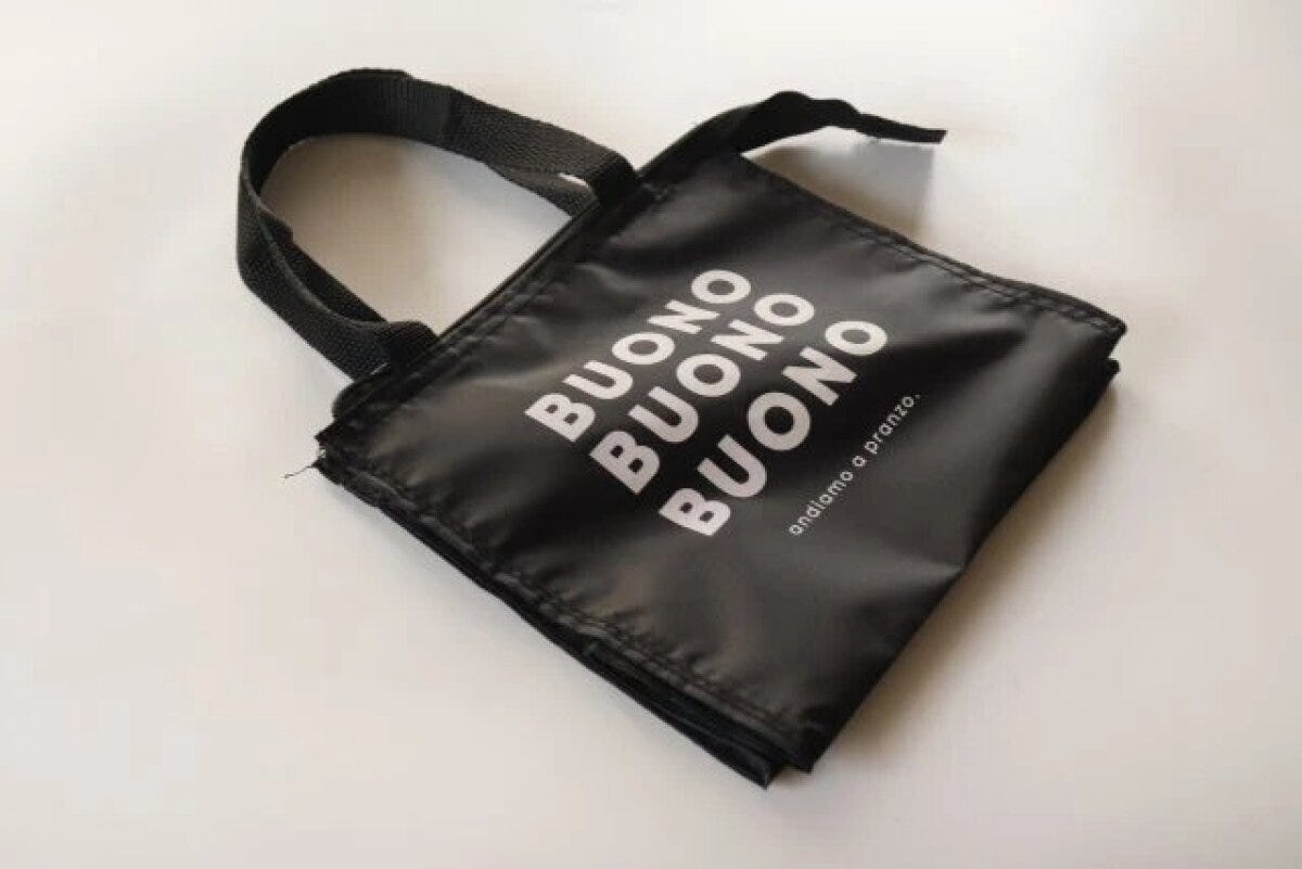 ダイソー 洗えるマチ広ランチバッグ ダイソー 洗えるマチ広ランチバッグ