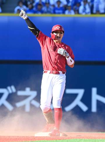 広島・ドラ1平川 試合中にひらめき！左で右でフェン直！プロ初両打席長打 開幕戦以来の二塁打 新井監督「どんどん自信に」