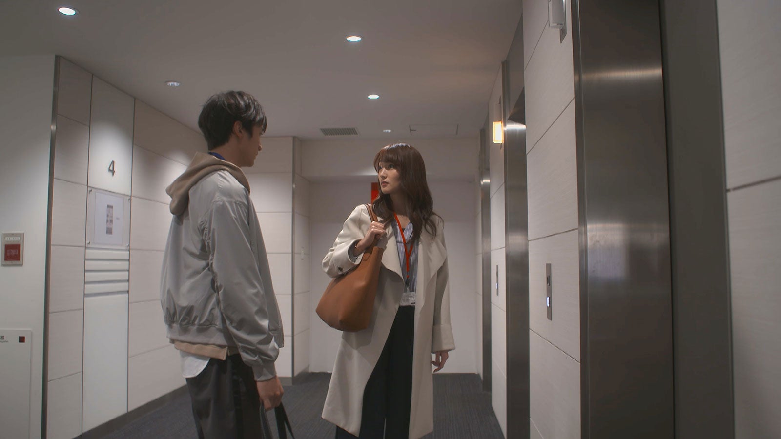 小関裕太、高梨臨／ドラマ『恋がヘタでも生きてます』第7話より（C）読売テレビ