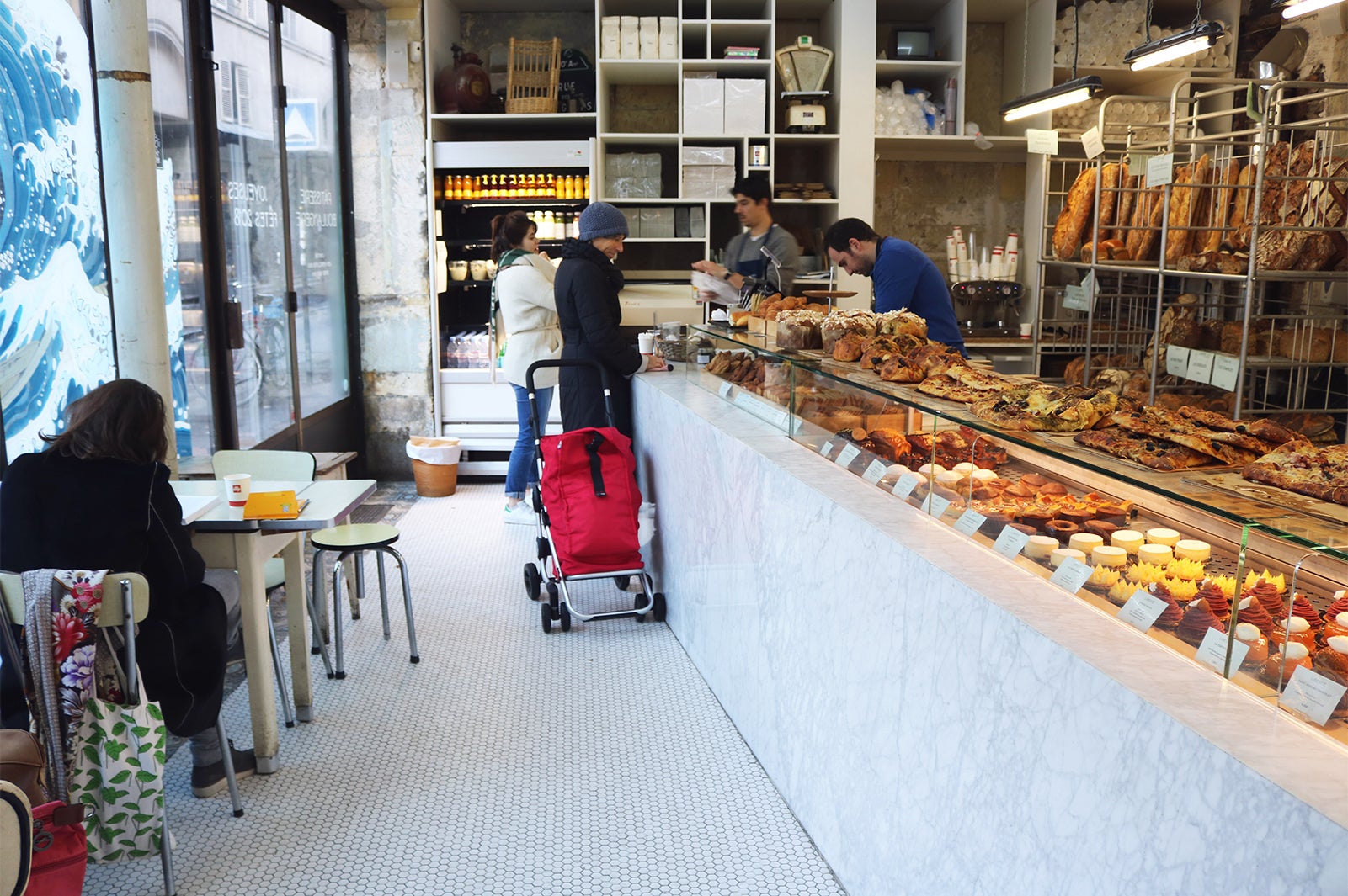 フランス・パリ10区の本店／画像提供：株式会社レーサム