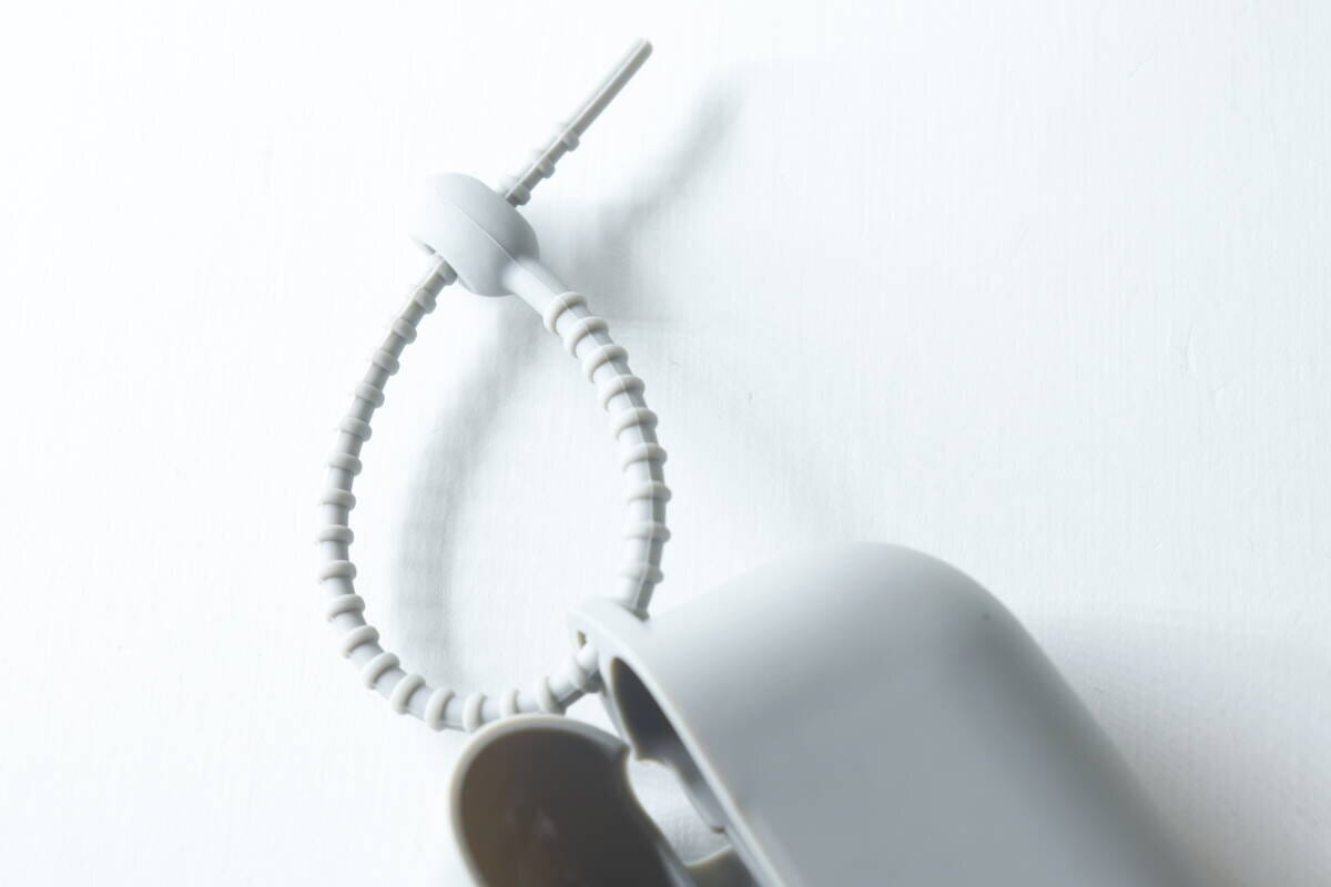 ダイソーのシリコーンケース（AirPods