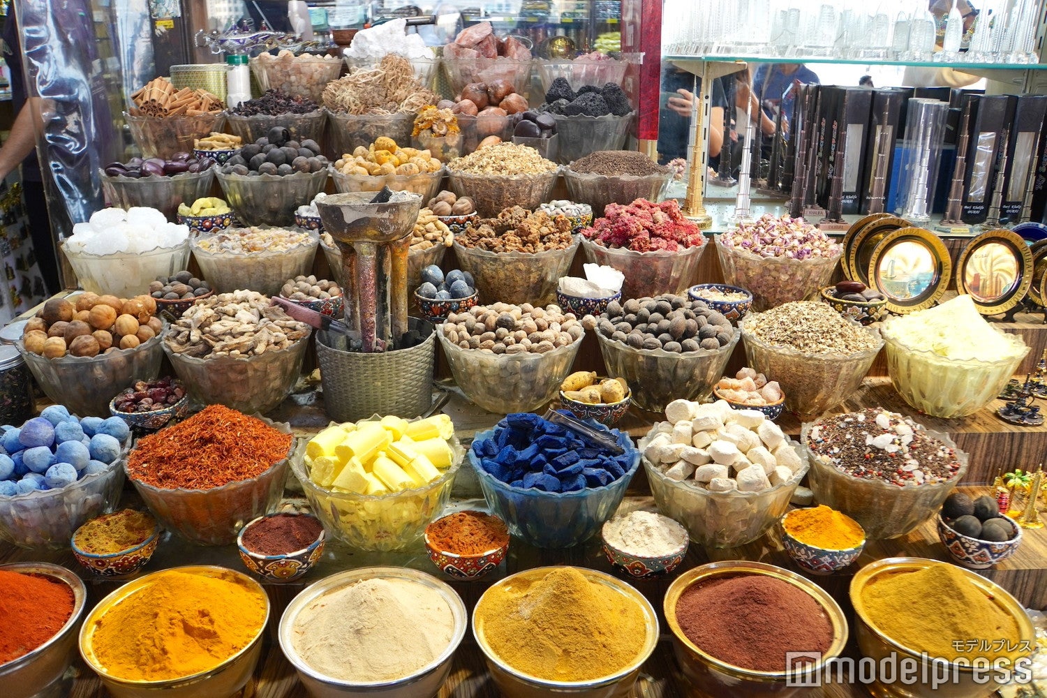 スーク（C）モデルプレス