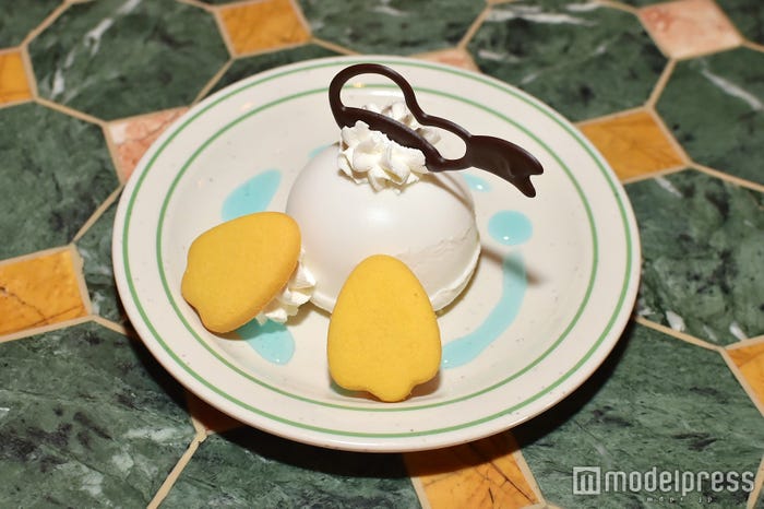 ドナルドダックムースケーキ/「東京ディズニーシー15周年“ザ・イヤー・オブ・ウィッシュ”」(C)モデルプレス