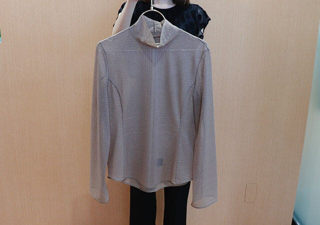 ユニクロ　マメクロゴウチ　新作シアートップス