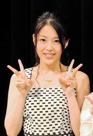 34歳元SKEメンバー IWGP世界王者と結婚「今、籍入れてきました」 新婚家庭では新婦がヒール？！